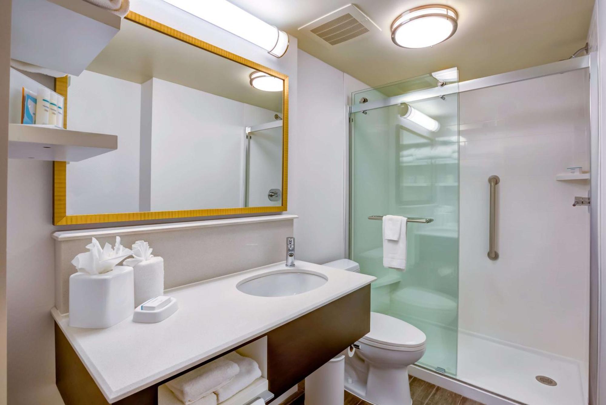 Hampton Inn Boston-Norwood Exterior foto